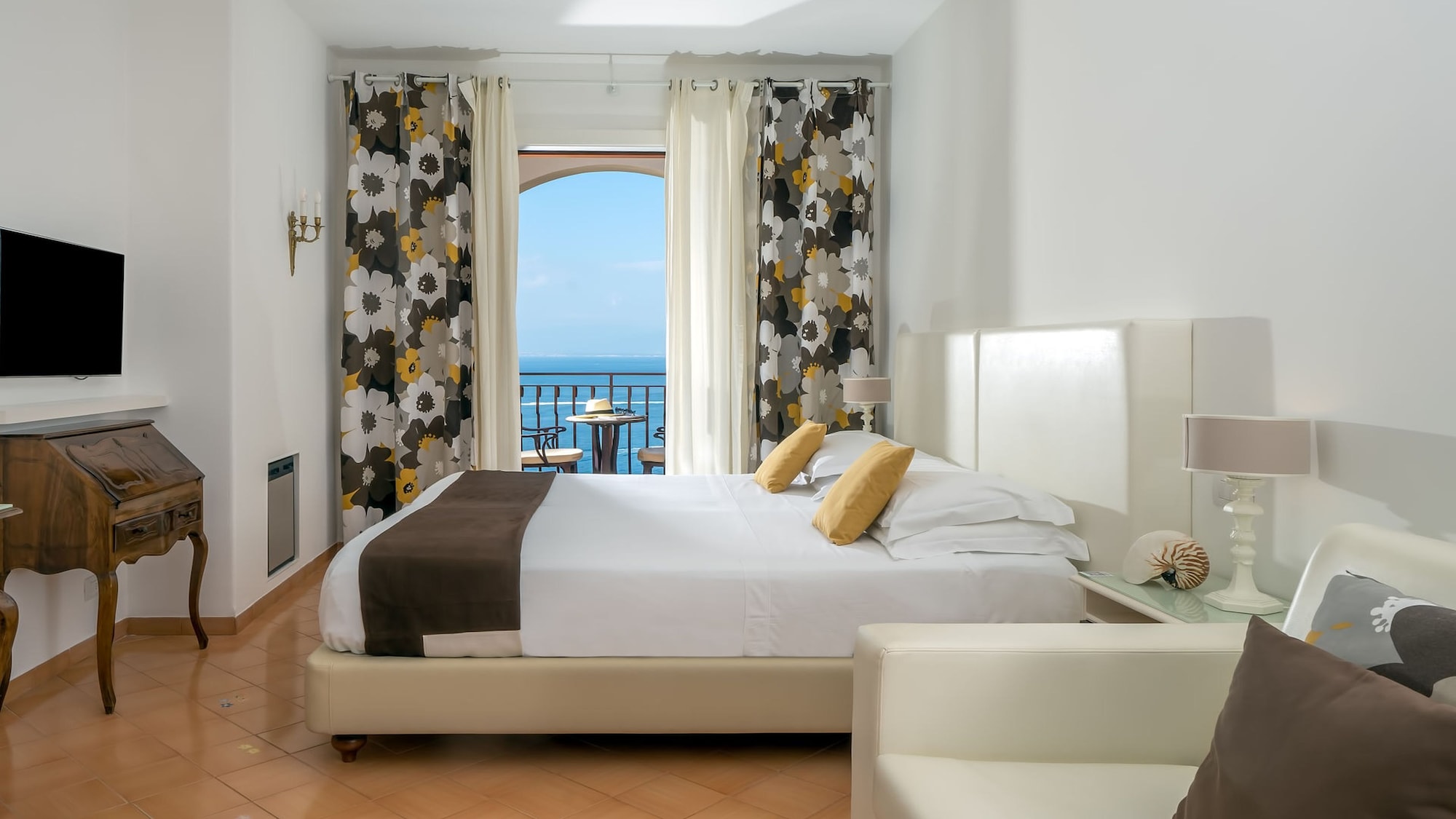 غرفة سوبيريور بسرير كينج بإطلالة على البحر بشرفة، Hotel Belair 6/9