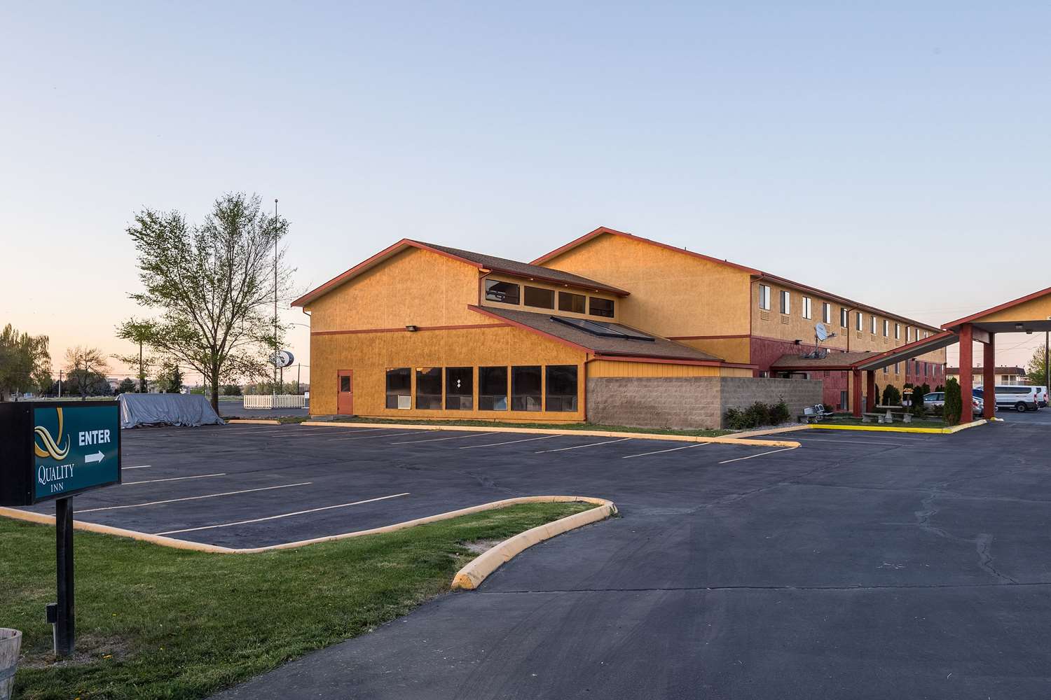 Quality Inn Moses Lake, WA 34/34