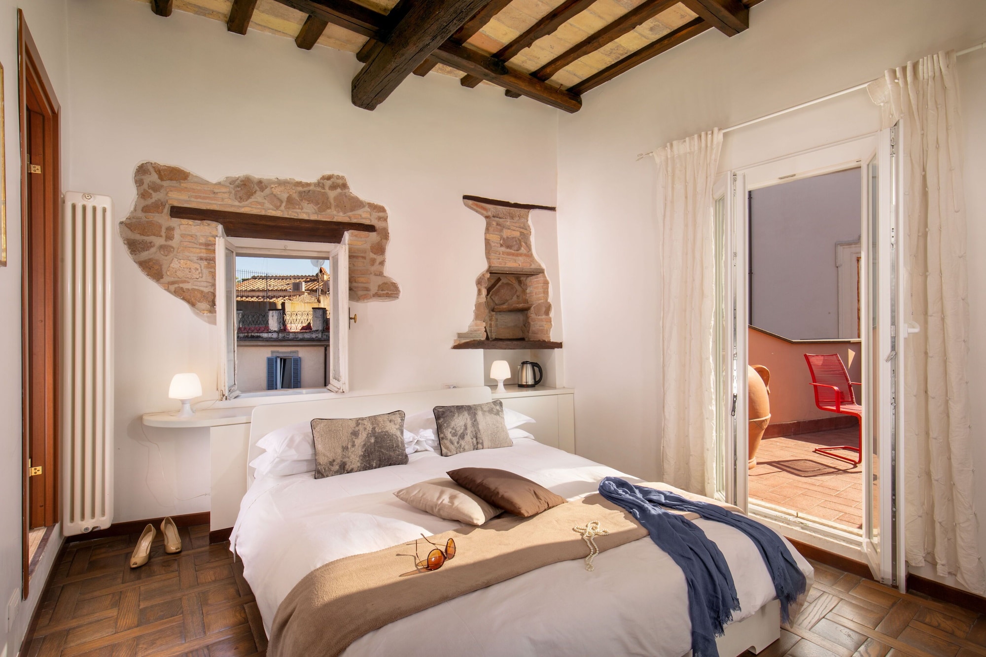 Romantic, King Bed, Terrace