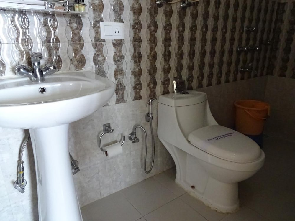 Oyo Rooms Cooch Behar Road 46/48