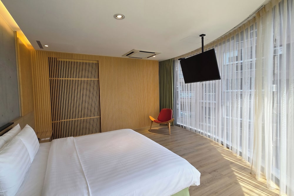 HOTEL R14 21/62