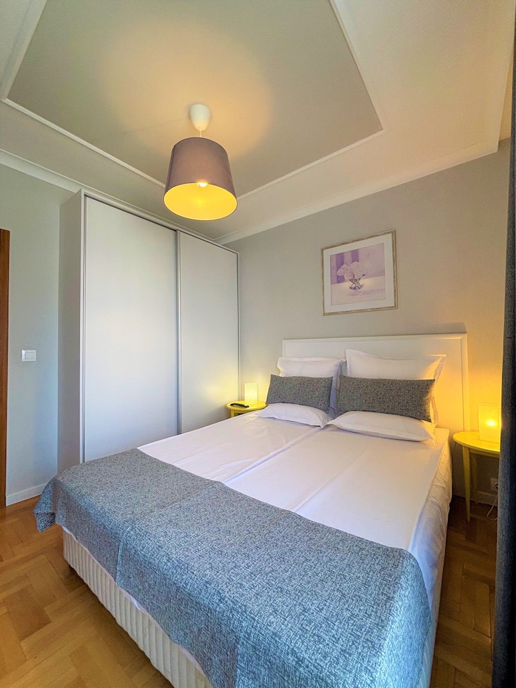 Dunav Apartment House 19/50