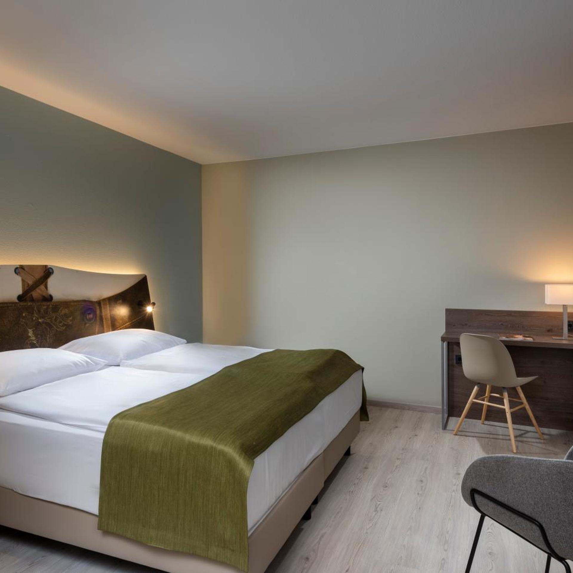 Standard, King Bed, Ibis Styles Rosenheim 4/8