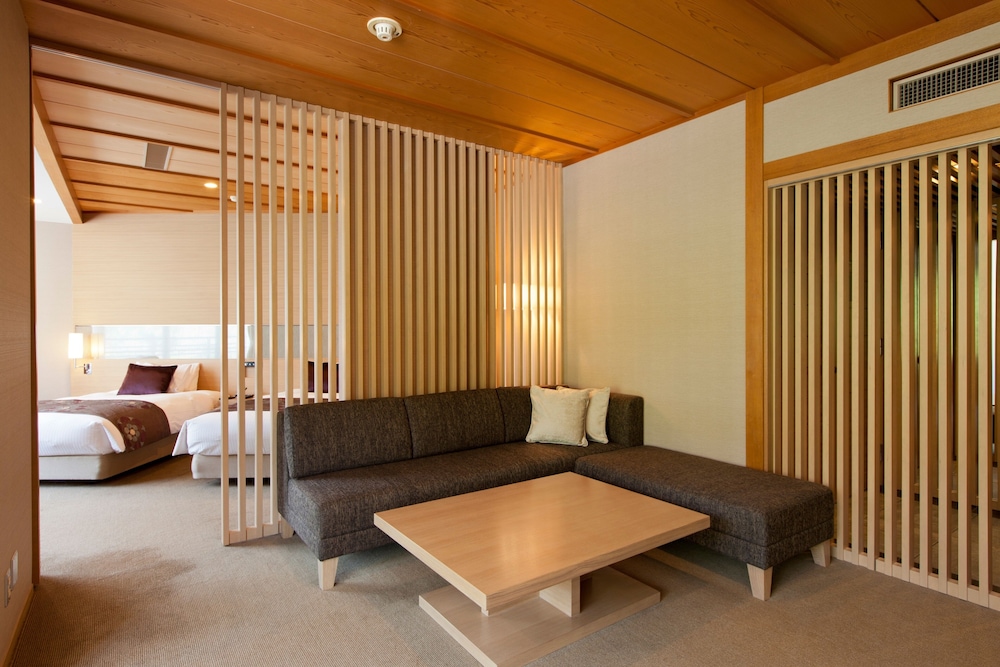 Miyajima Grand Hotel Arimoto 26/50