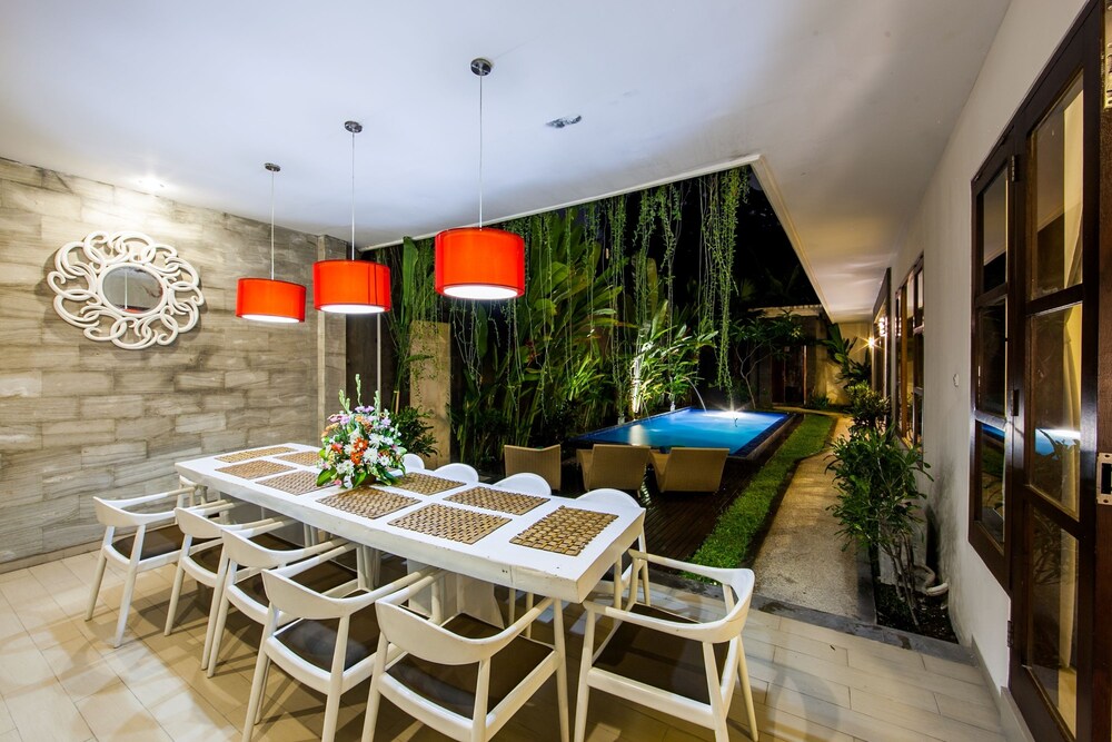 Swiss-Belvillas Umalas 28/50