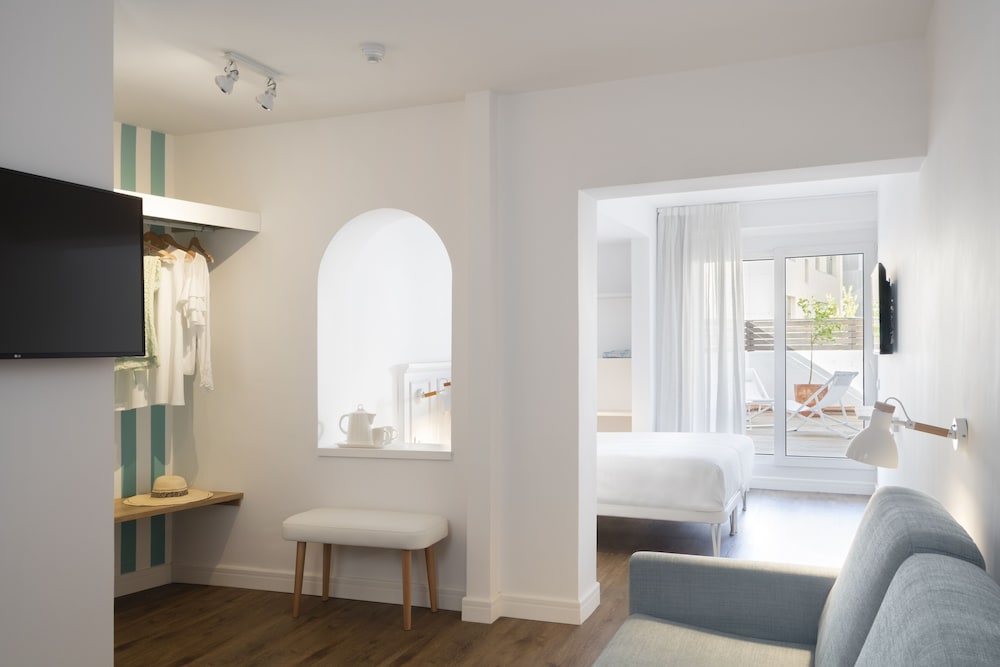 The 15th Boutique Hotel 36/49