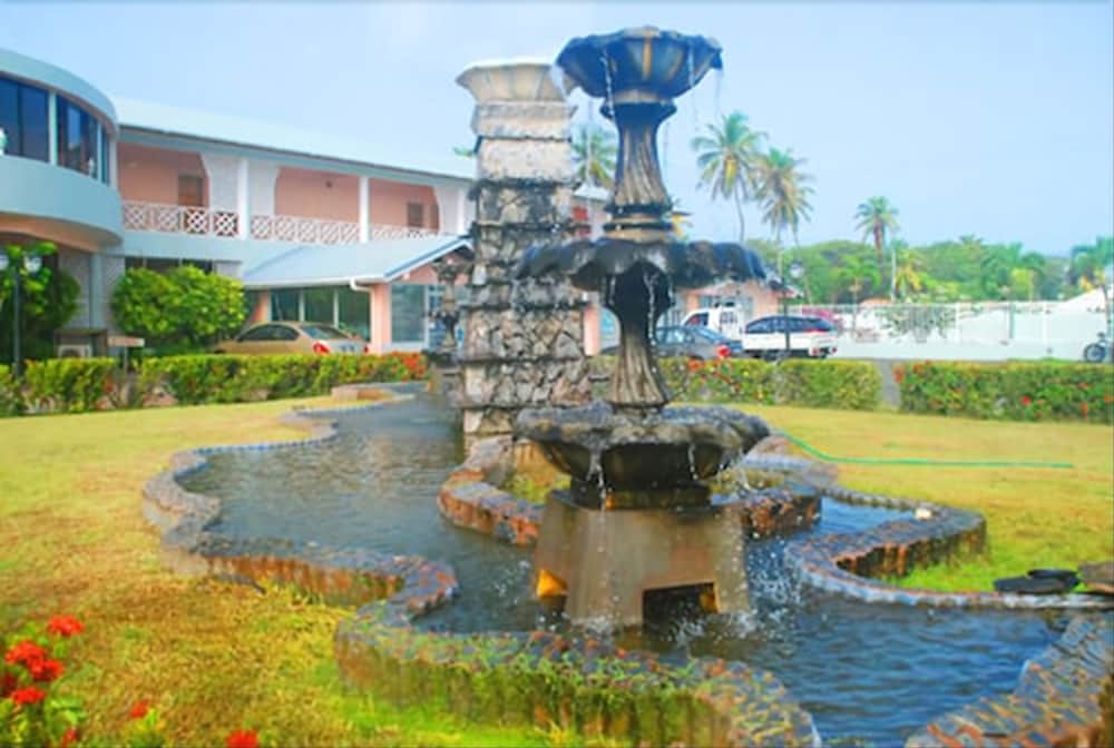 Rovanels Resort And Conference Centre 18/22