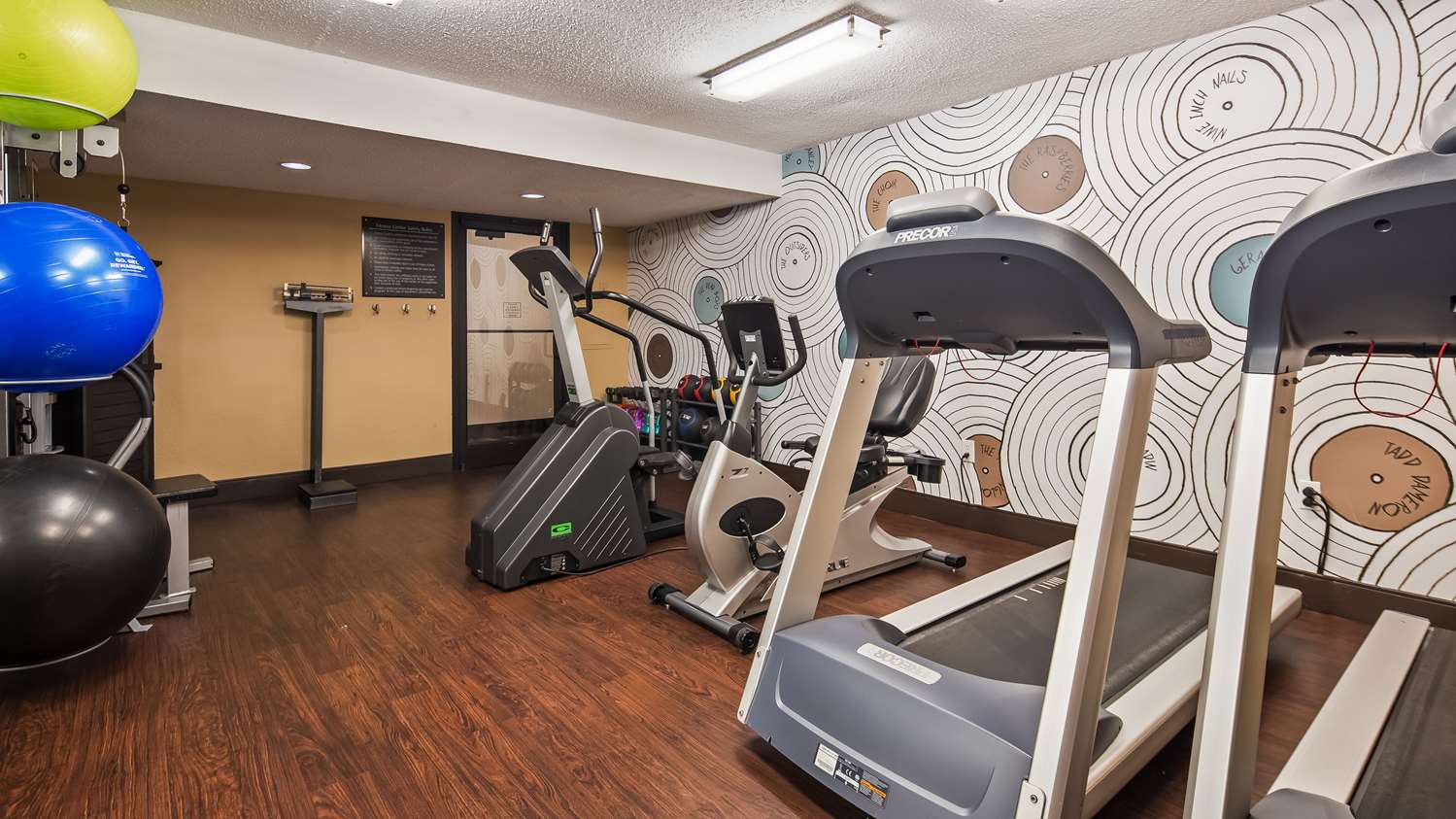 Best Western Plus Galleria Inn & Suites, Memphis TN 14/34