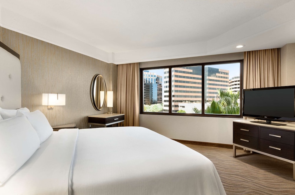 Embassy Suites by Hilton Irvine Orange County Airport 22/81