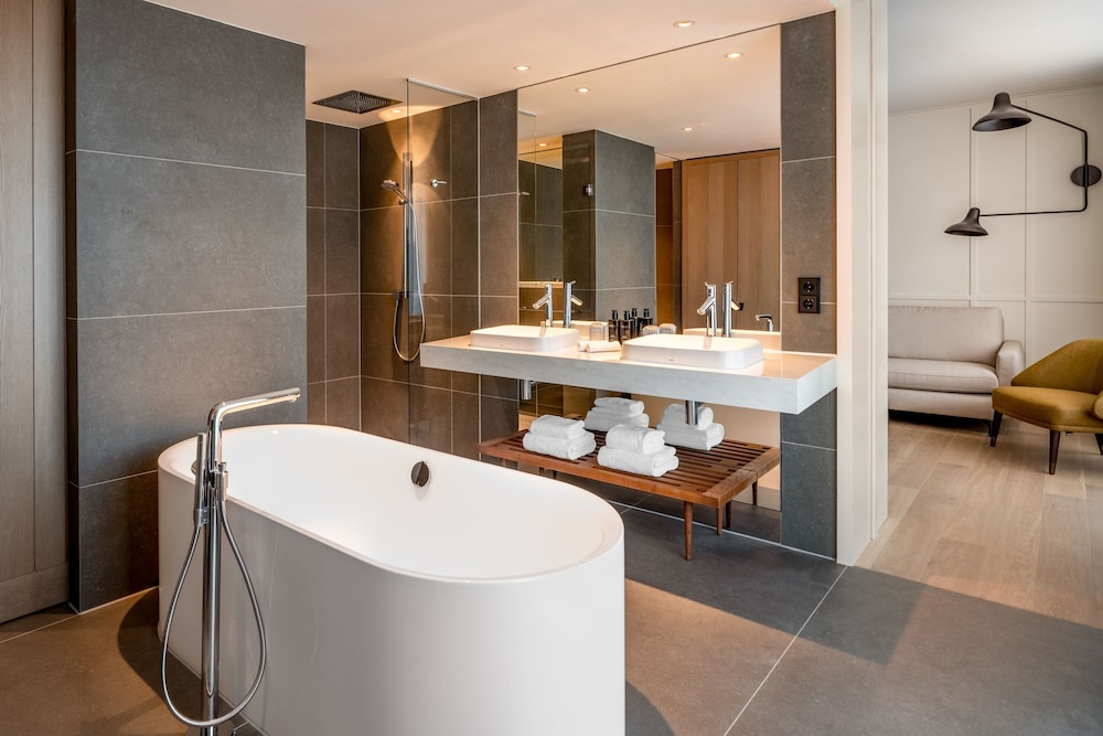 Munich Marriott Hotel City West 50/50