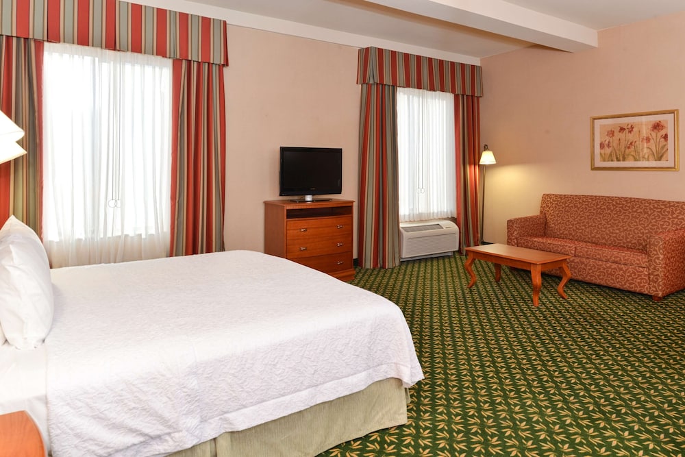 Hampton Inn & Suites Casper 20/34