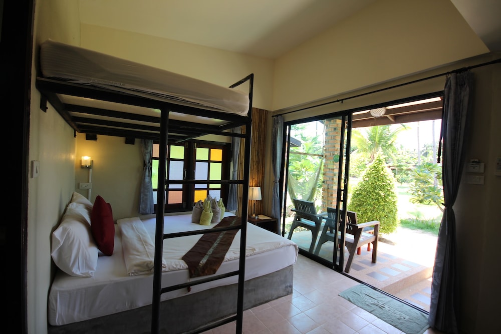 Coco Lanta Eco Resort 12/34