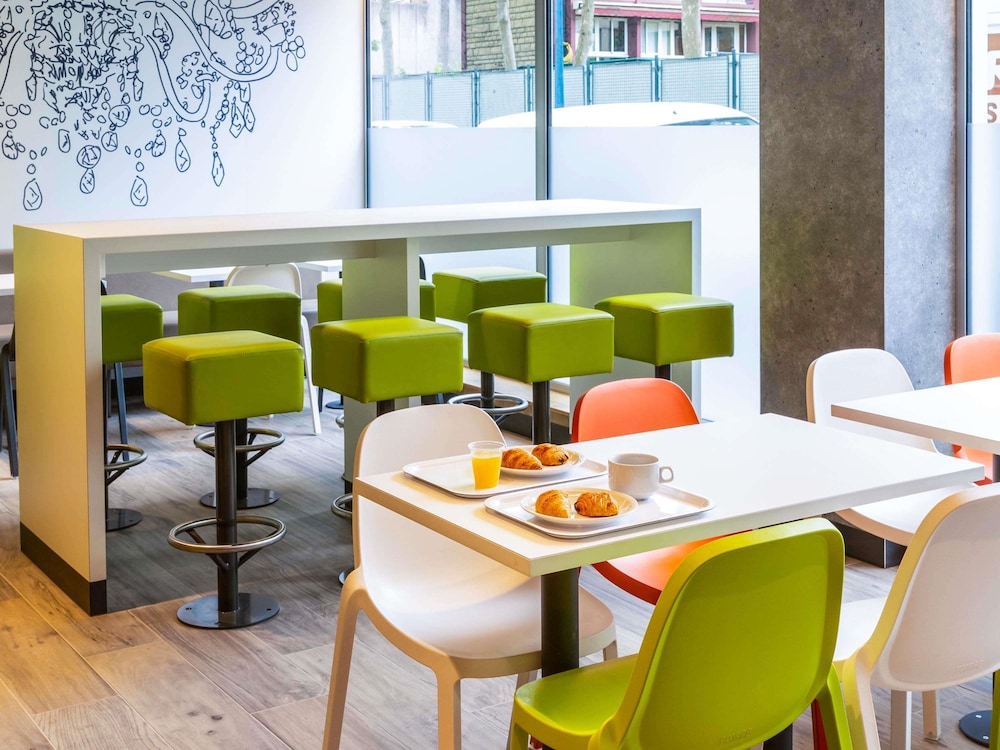 Ibis Budget Paris Clichy Mairie 43/65