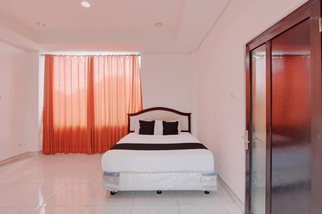 Hotel O near Pakuwon Mall formerly House Of Alfita 8/10