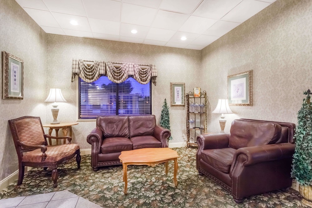 Days Inn by Wyndham Dover Downtown 12/15