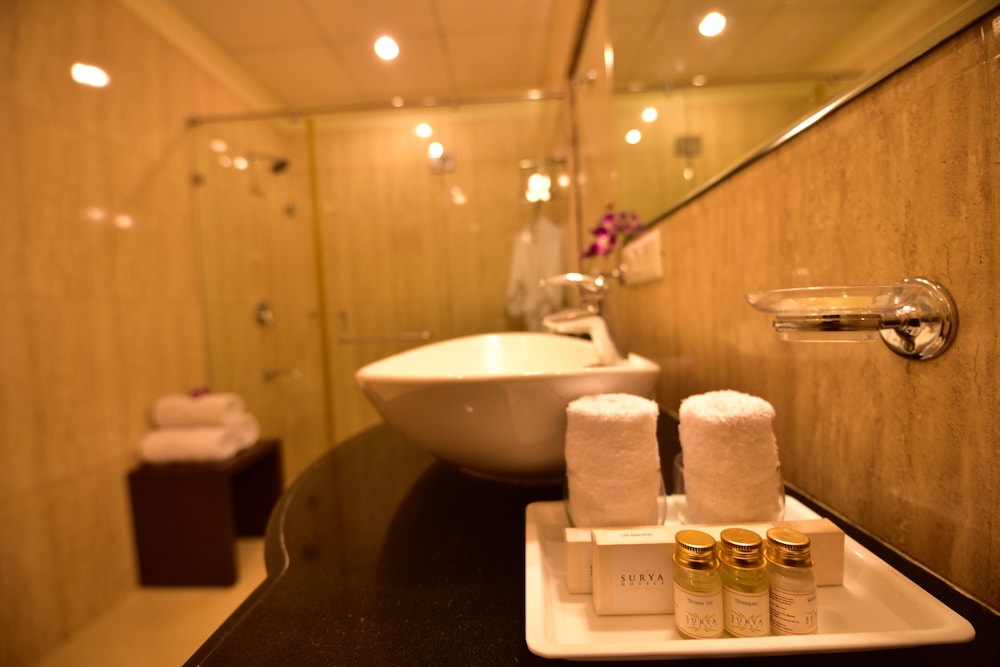 HOTEL SURYA PLAZA 46/46