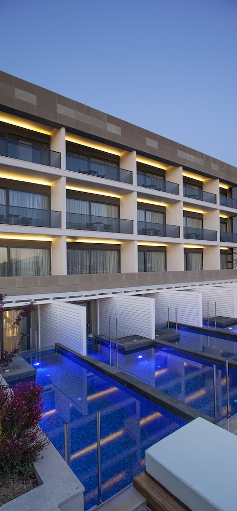 Aqua Blu Boutique Hotel and Spa - Adults Only 7/70