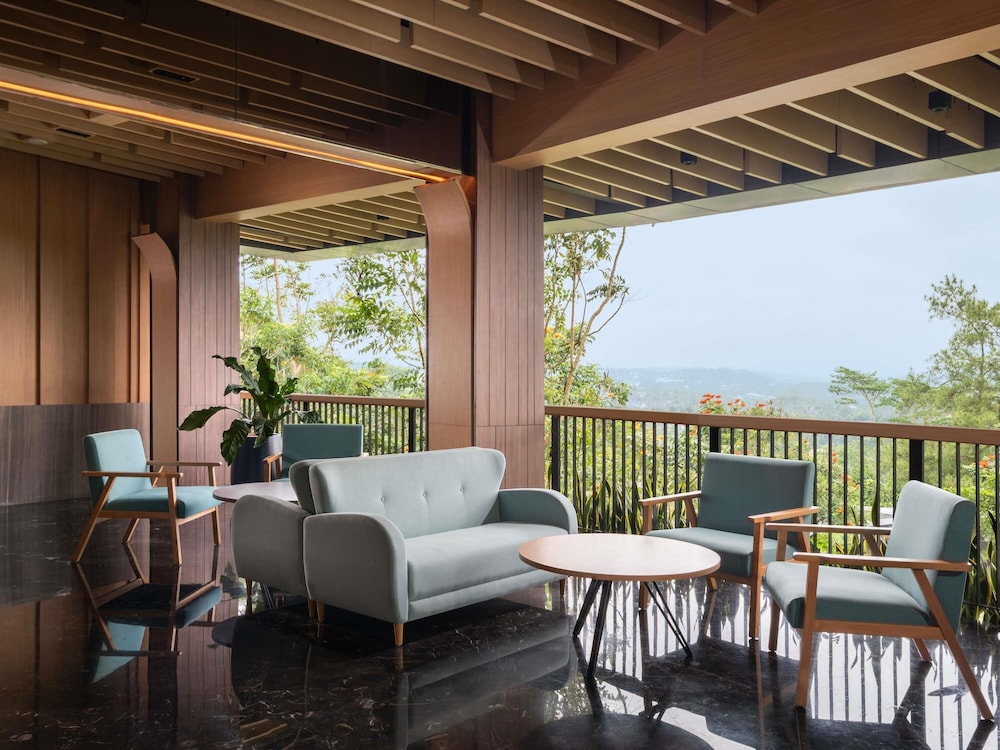 Mercure Cibadak Sukabumi Resort 31/48