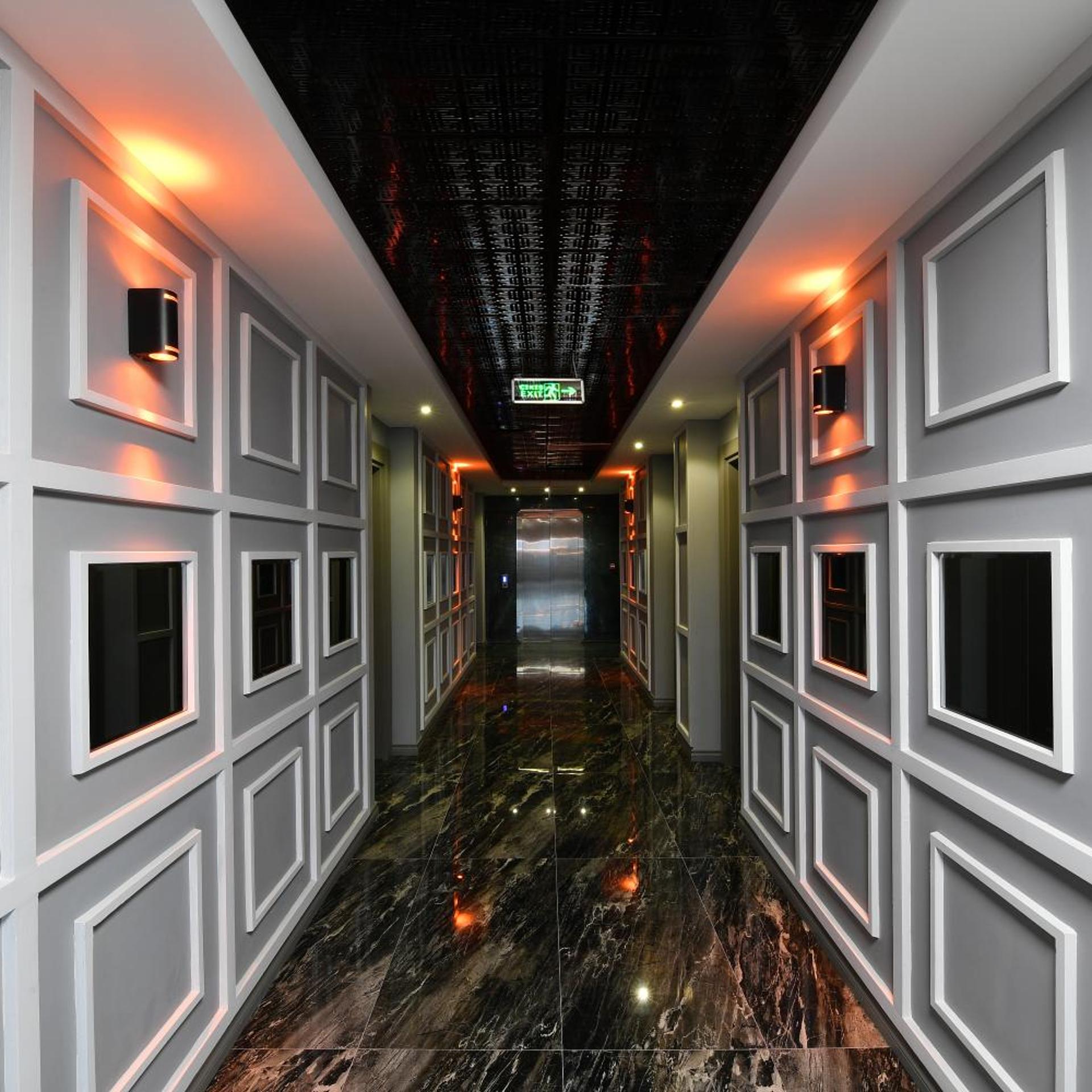 D'Lux Boutique Hotel 8/34