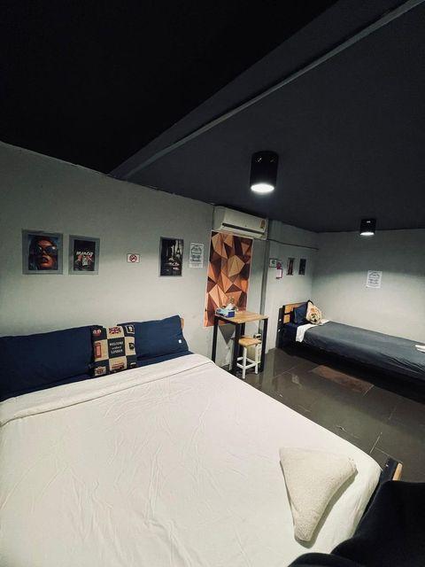 Room, Triple, 1 Queen and 1 Single Bed