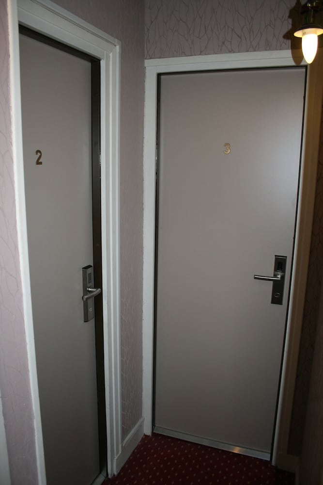 CITOTEL BEAUSEJOUR 48/66