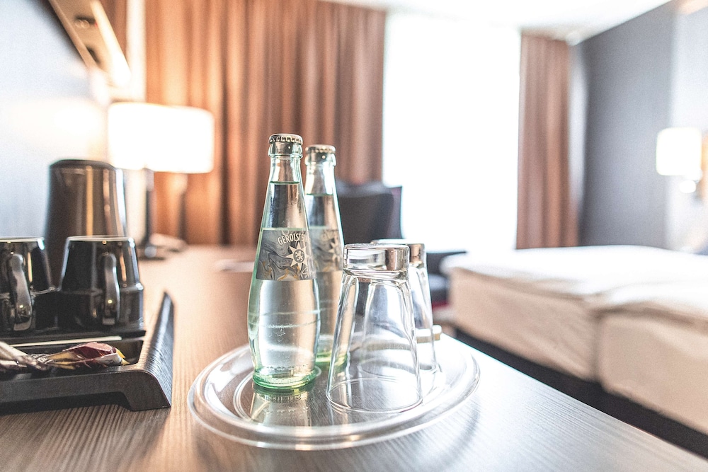 Plaza Hotel Grevenbroich 26/31