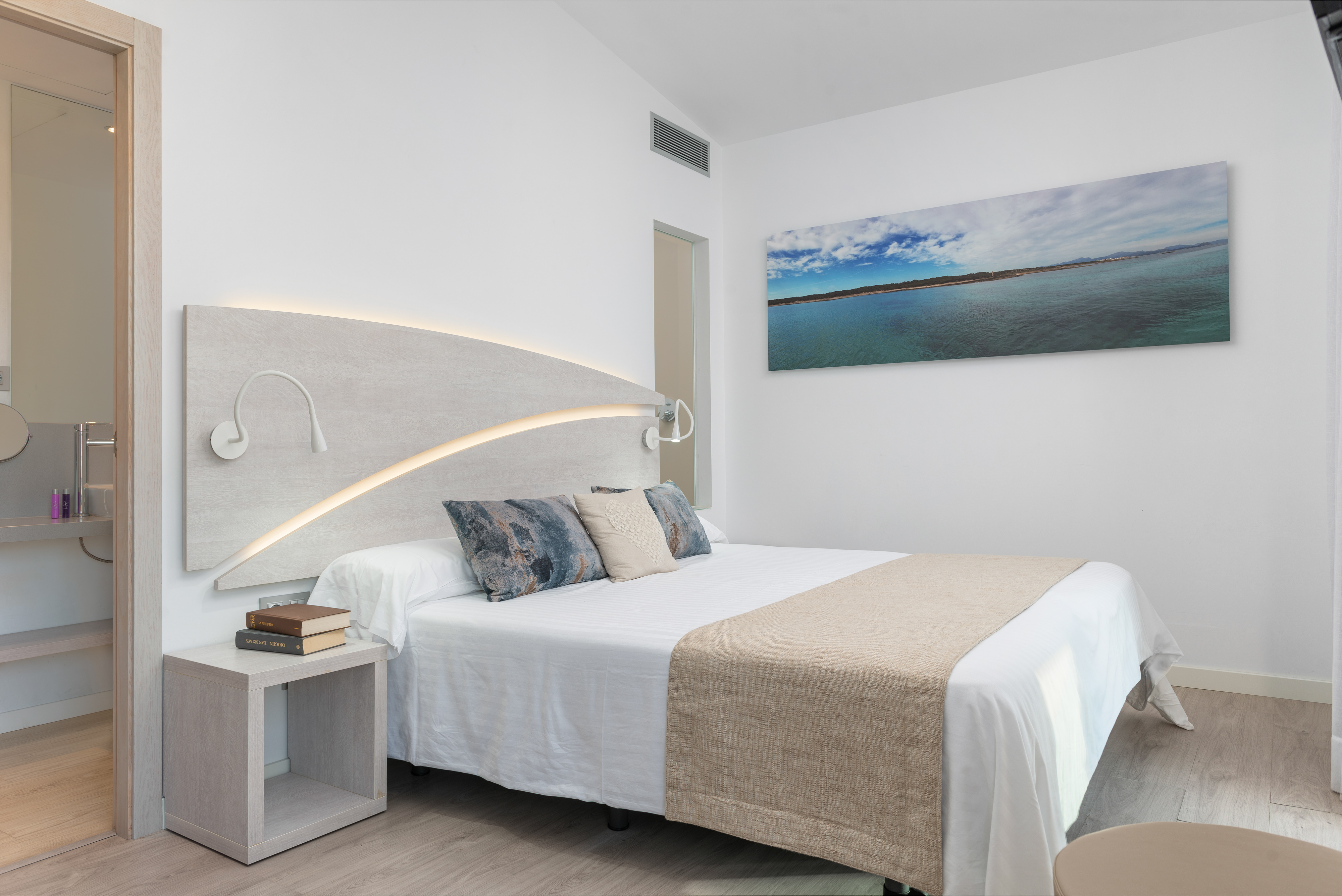 غرفة سوبيريور بإطلالة على البحر مفردة بسرير مزدوج، Llaut Boutique Hotel 2/3