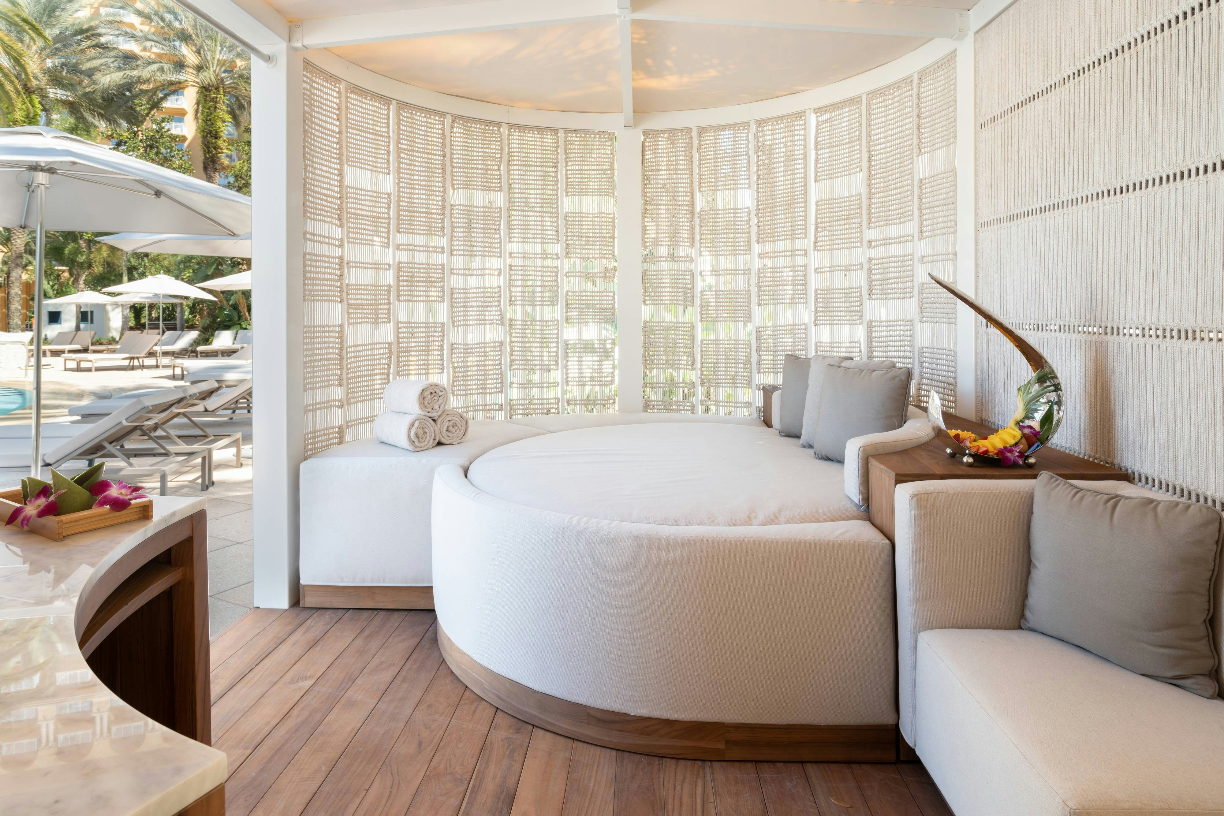 The Ritz Carlton Orlando Grande Lakes 43/85