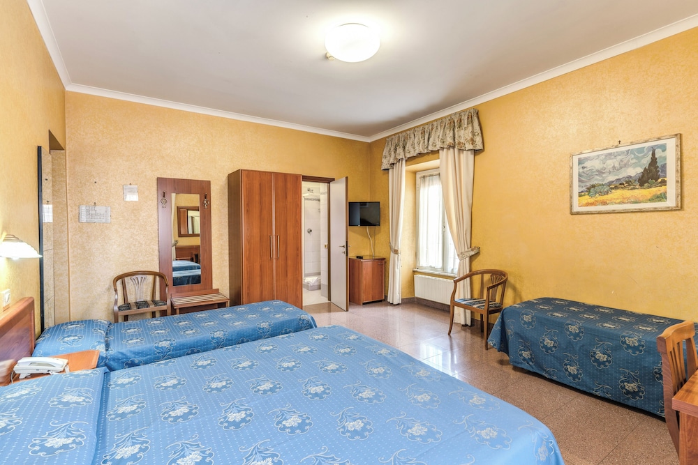 Hotel Milo 26/50
