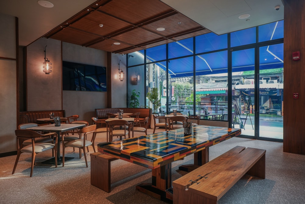 Four Points by Sheraton Bangkok, Sukhumvit 22 27/48