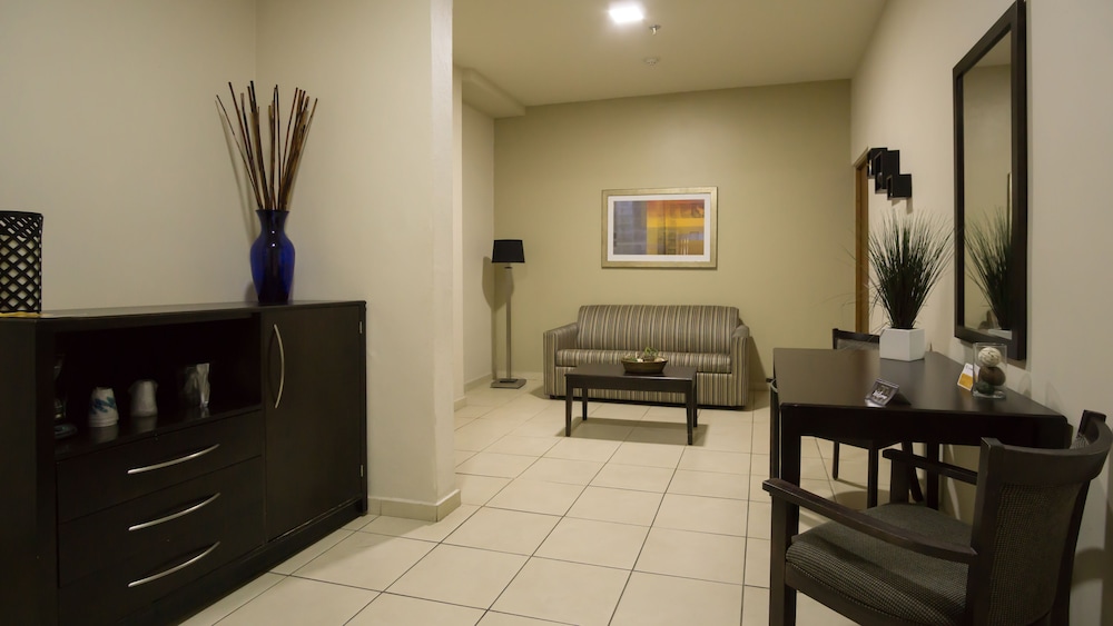 Ponce Plaza Hotel Casino 40/46