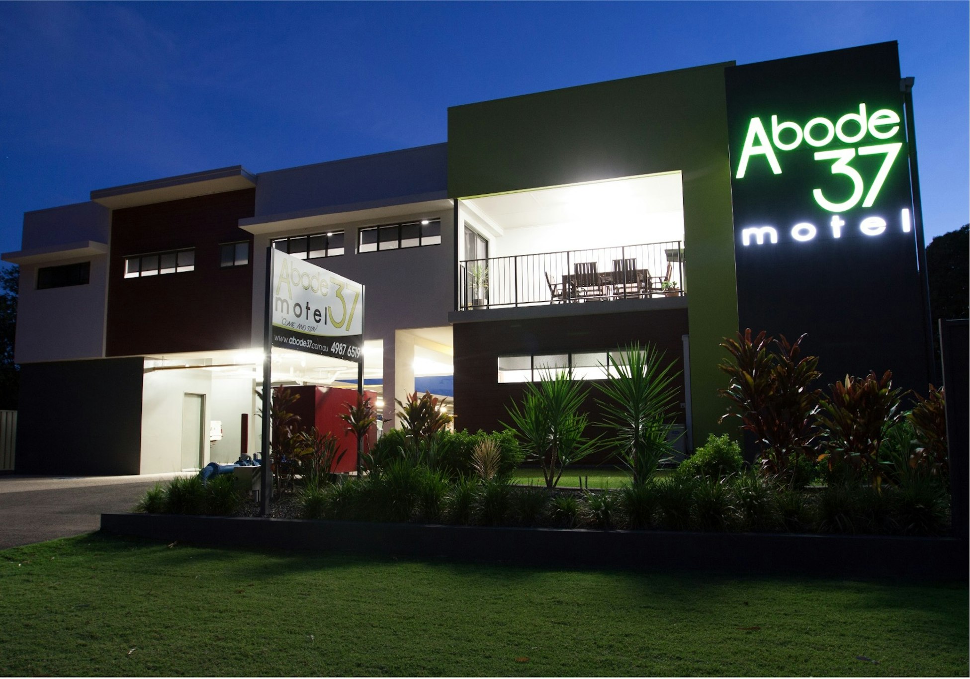 Abode37 2/5