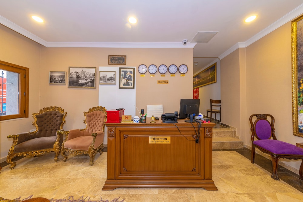 Saint George Boutique House 10/66
