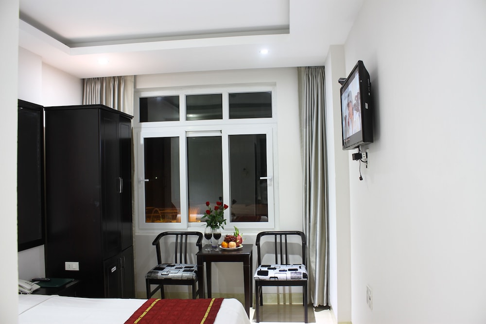 Misa Hotel 42/75