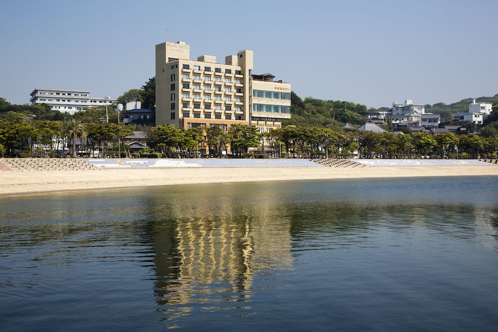 Ryugu Hotel 65/68