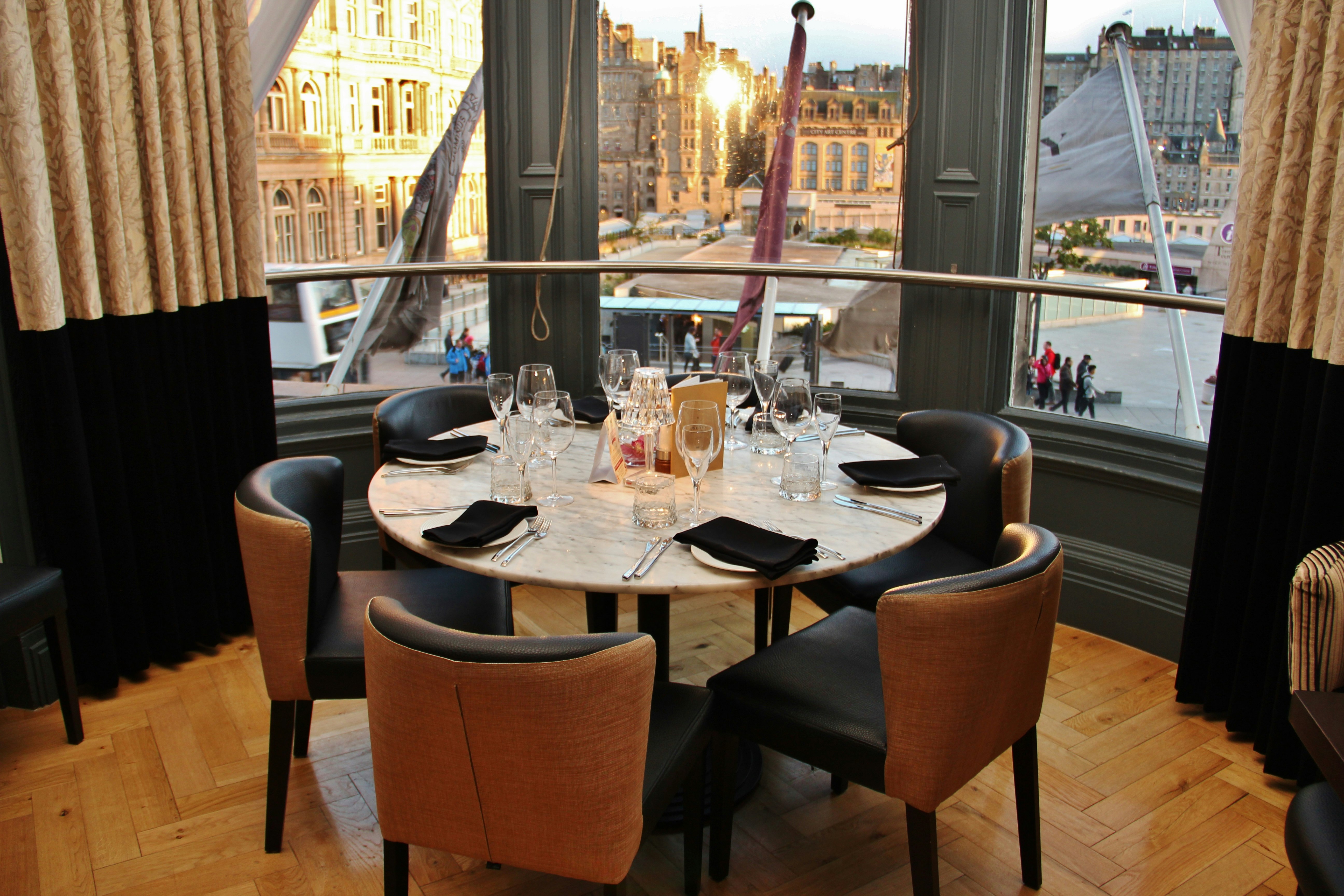 Hotel Indigo Edinburgh - Princes Street, an IHG Hotel (ex Royal British) 68/82