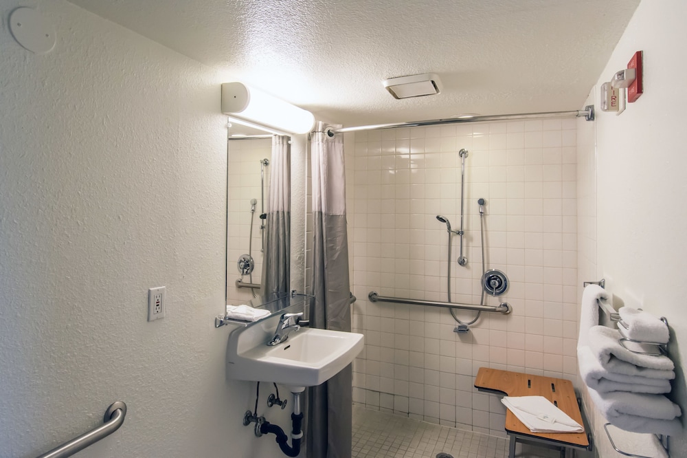 Motel6 Eureka, CA – Redwood Coast 59/60