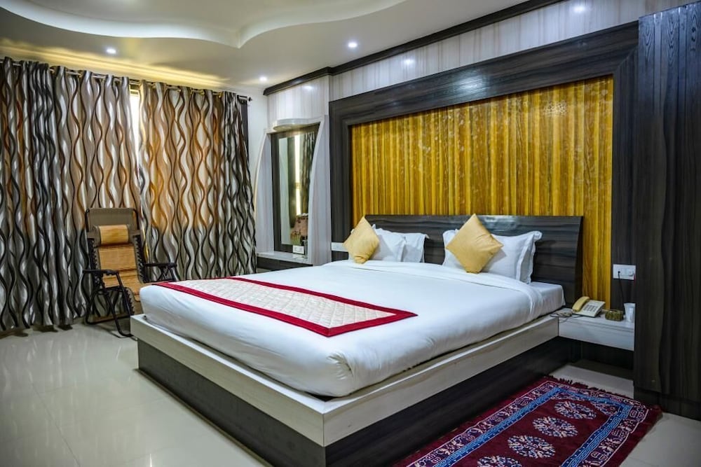 BODHGAYA REGENCY HOTEL 7/50