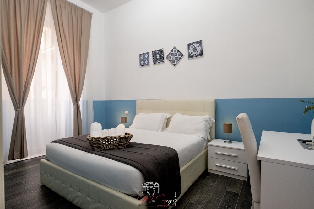 Arch Rome Suites 35/75
