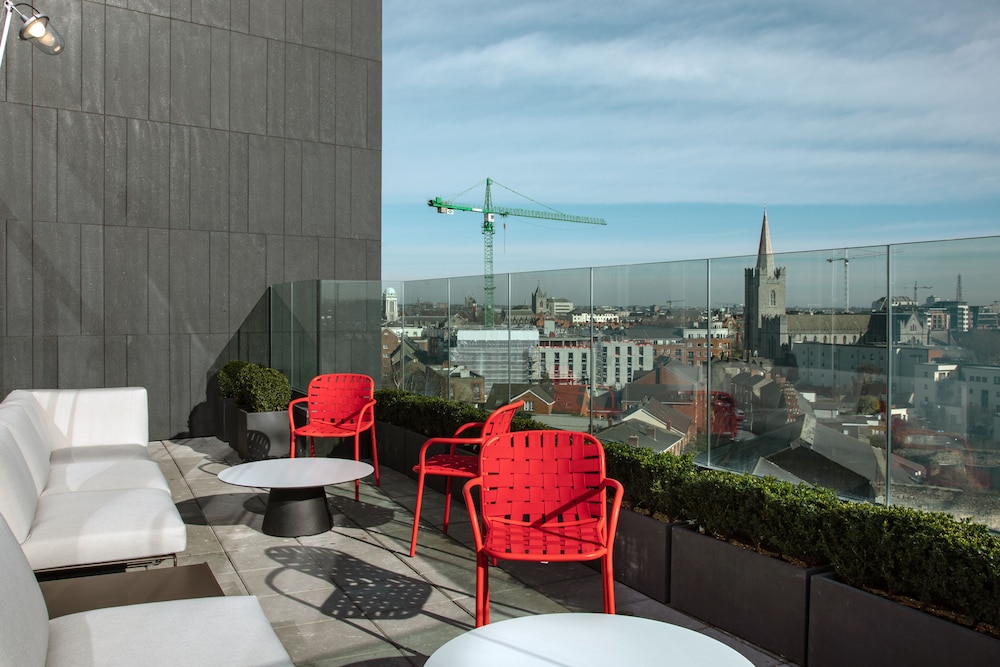 Aloft Dublin City 27/33
