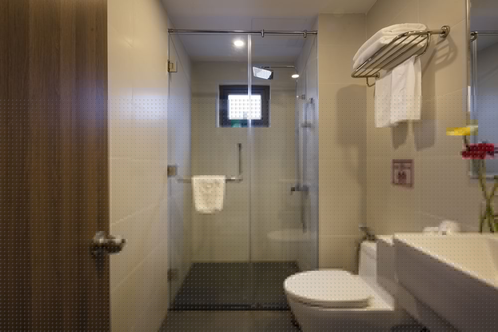 Gosia hotel 33/75