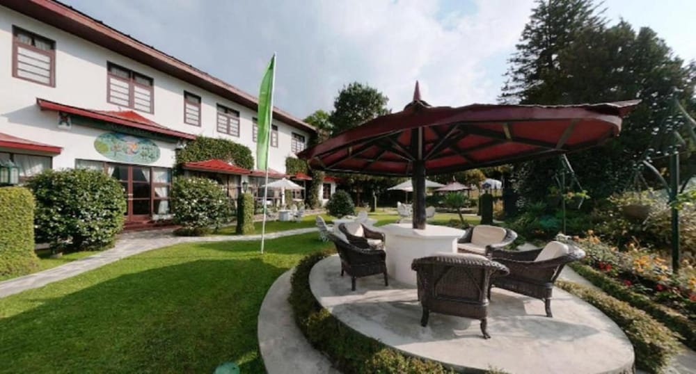 The Elgin Nor Khill Gangtok 5/51
