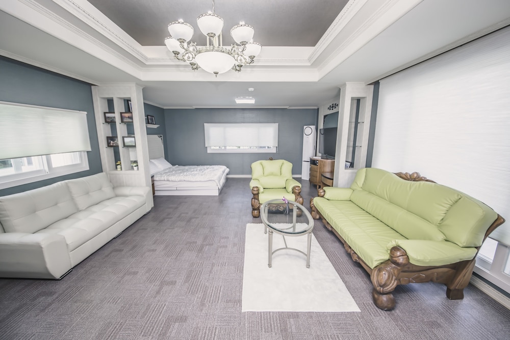 Jeju Washington Pension 14/32