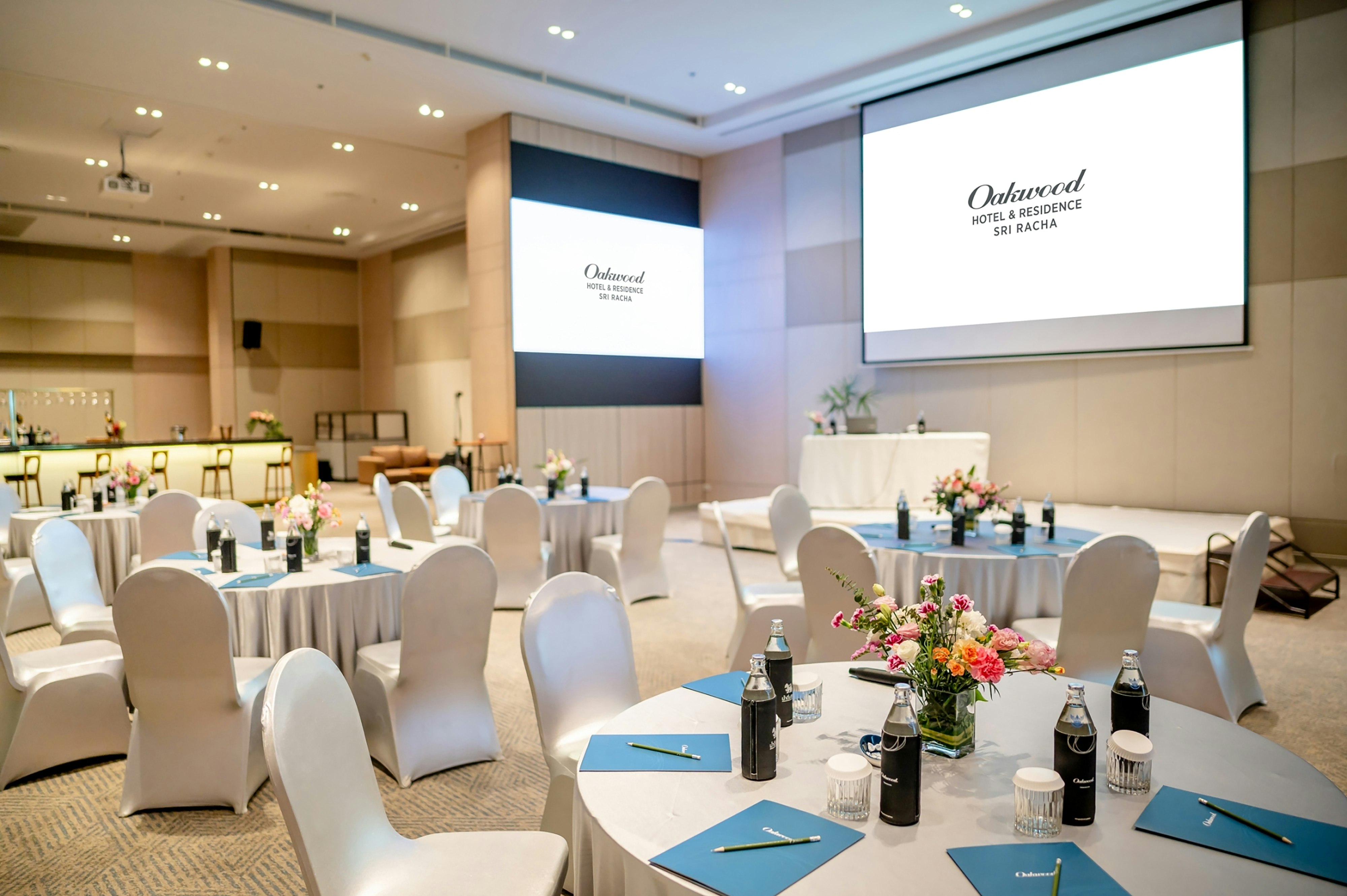 Oakwood Hotel Residence Sri Racha 63/83
