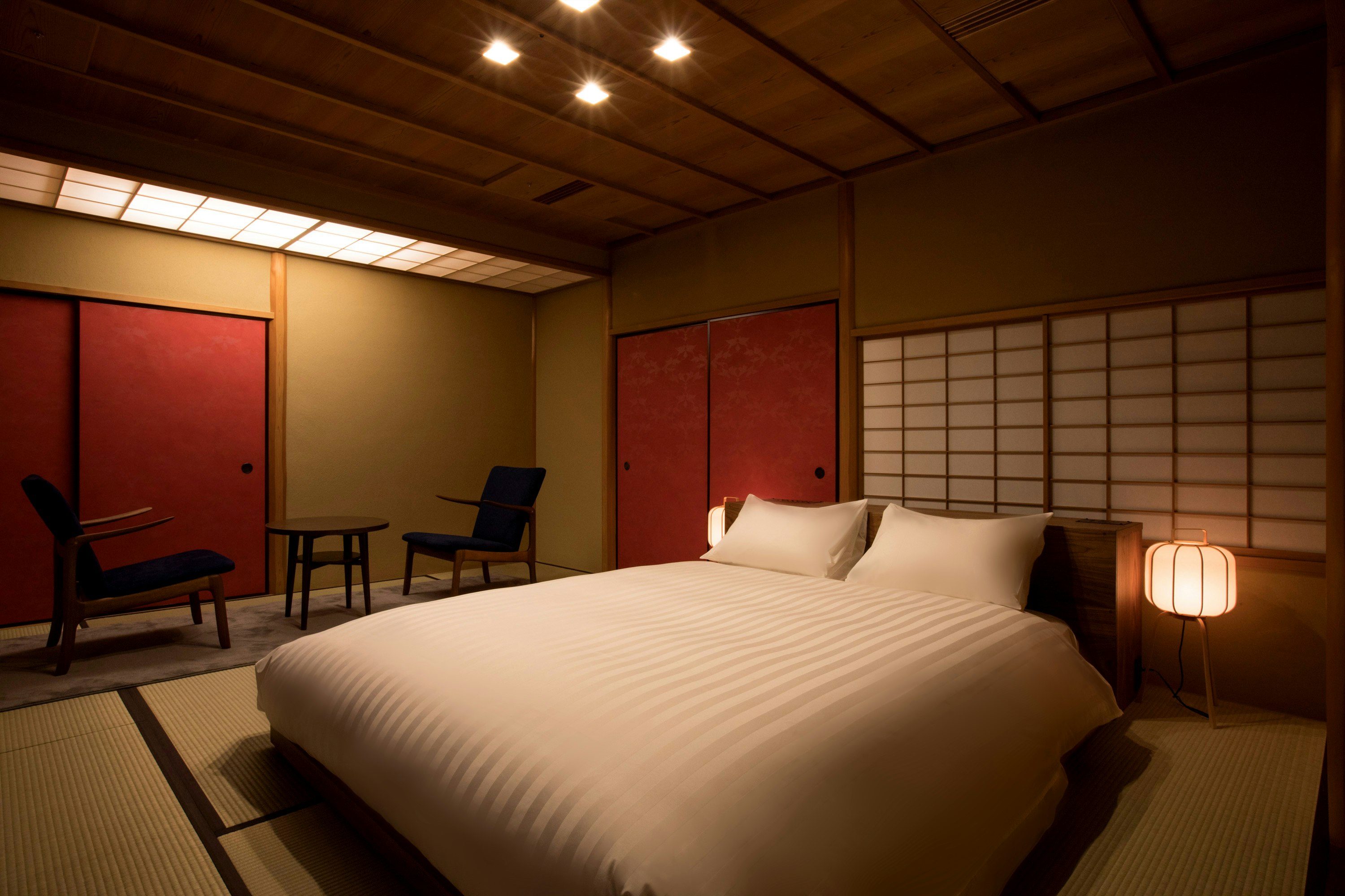 Deluxe, Queen Bed, Private Garden, Main Building