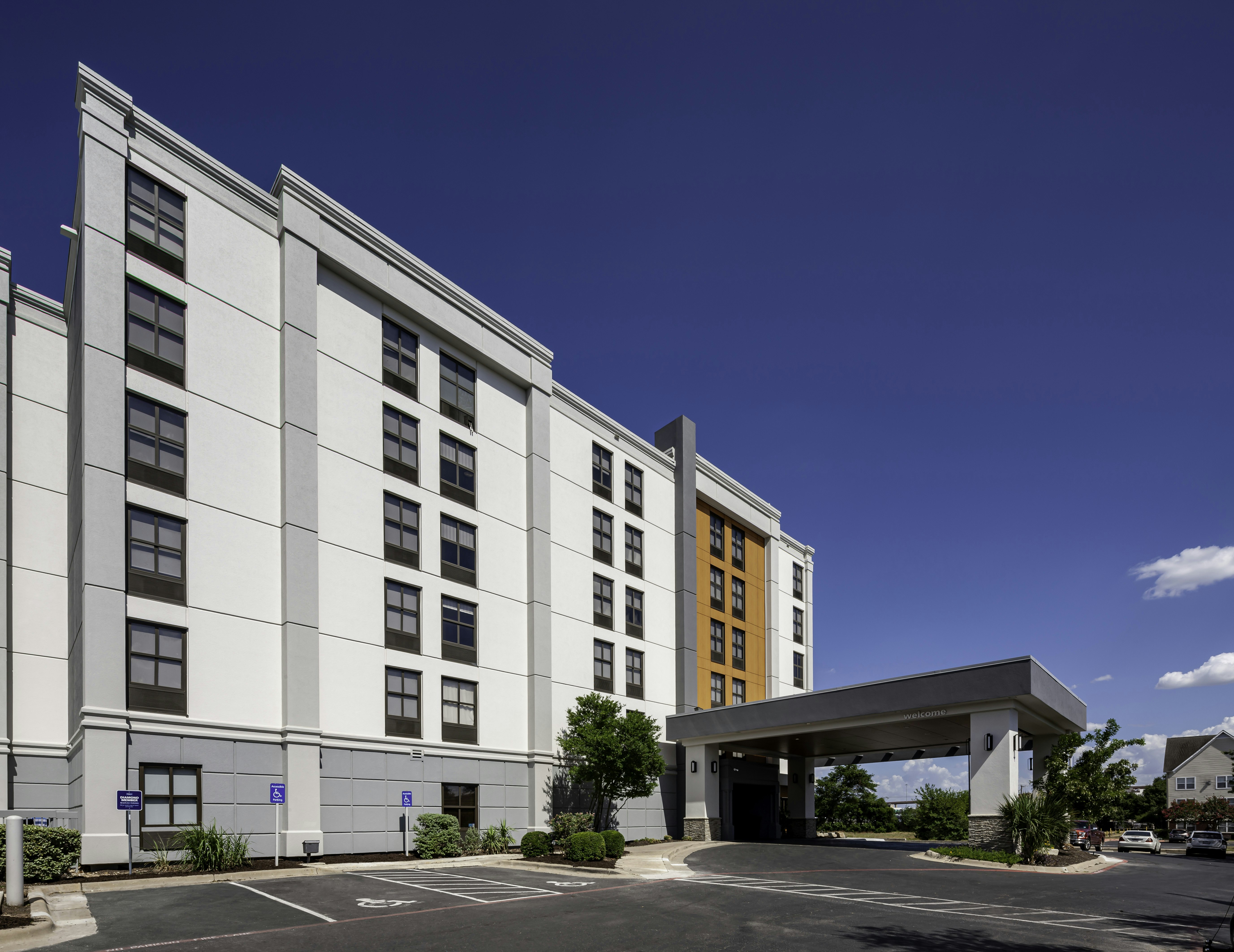 Hampton Inn Austin-Round Rock 56/57