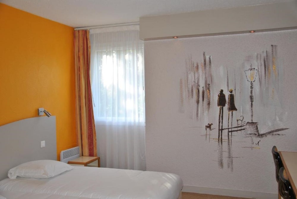 Hotel the Originals Coutances Cositel 7/63