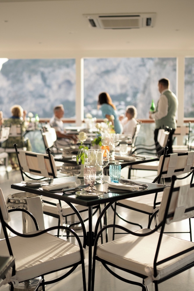 Hotel Villa Brunella 55/74
