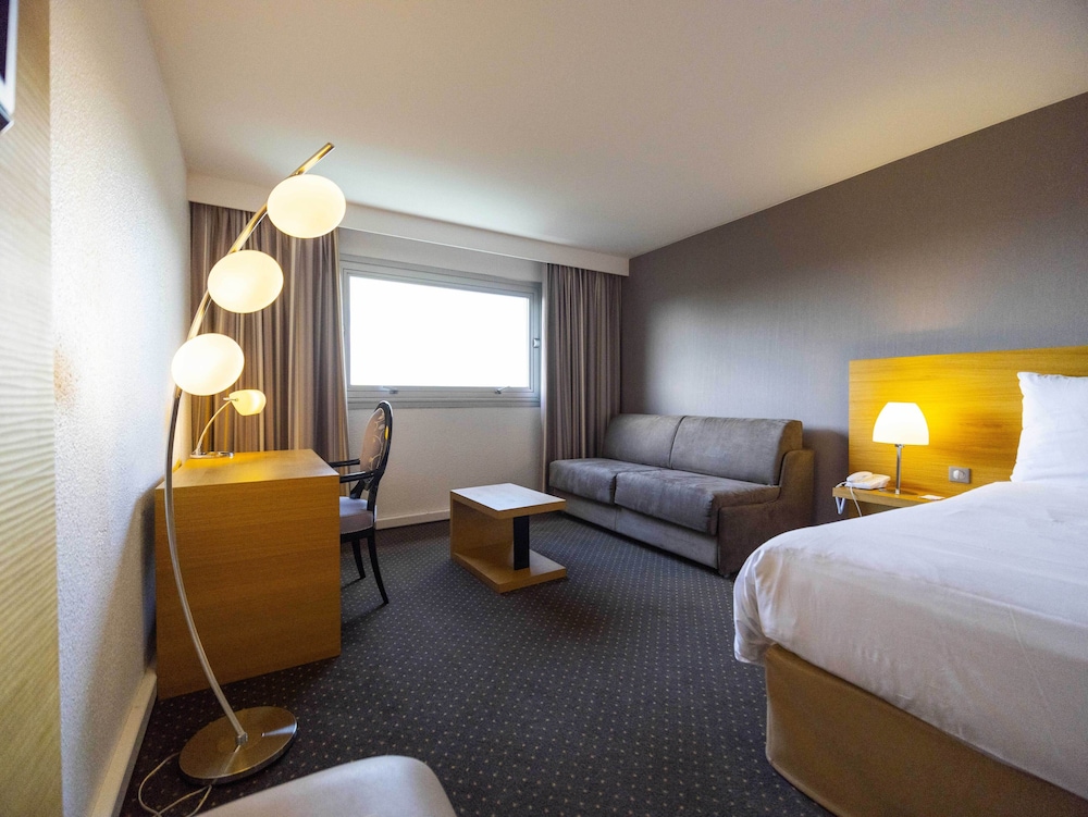 Mercure Bordeaux Lac Hotel 49/77