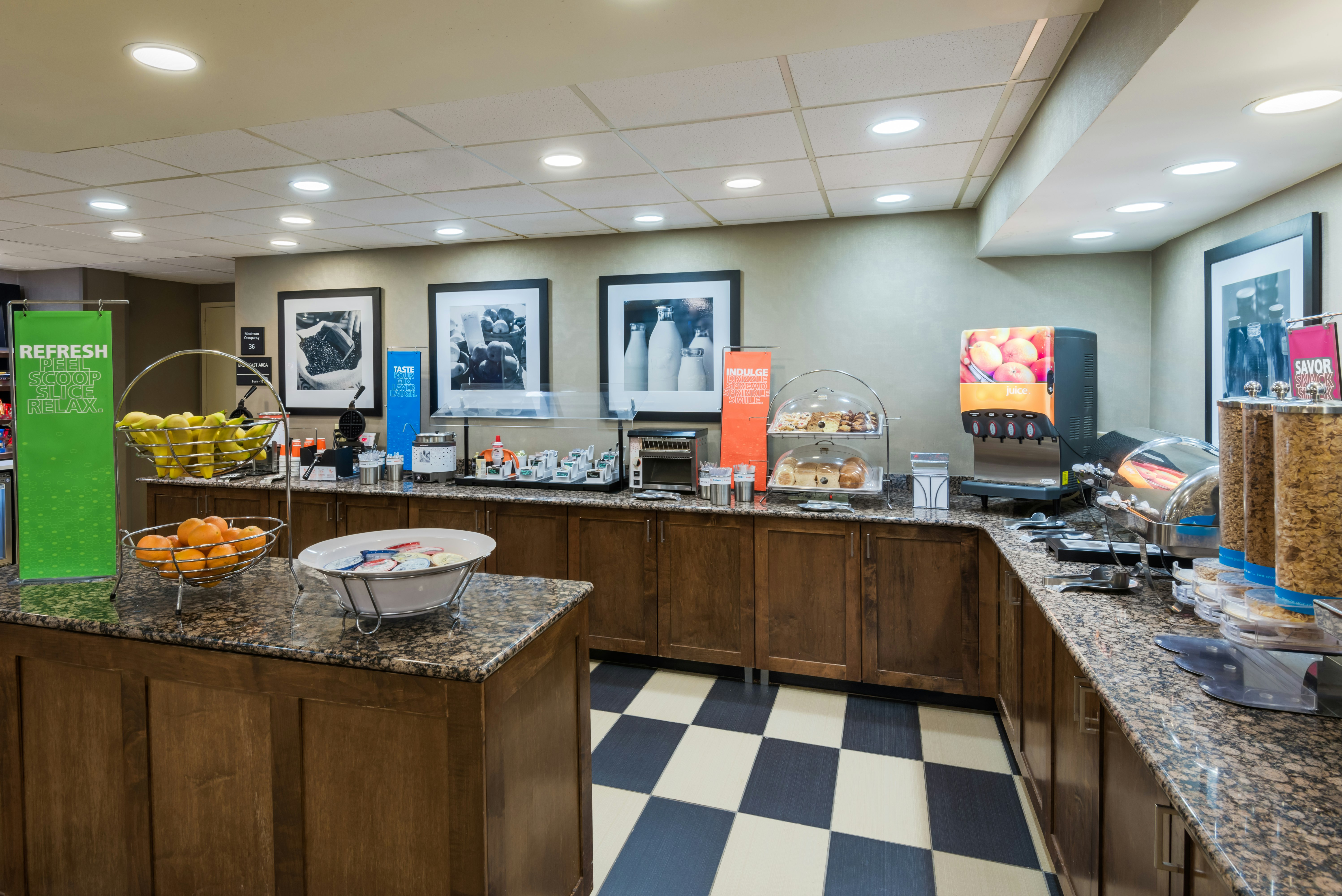 Hampton Inn Charlotte University Place 27/40